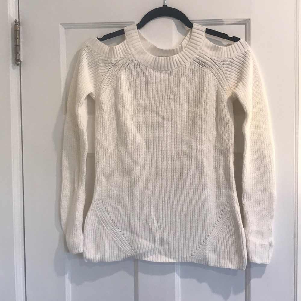 XS Loft cream color shoulder cut out sweater